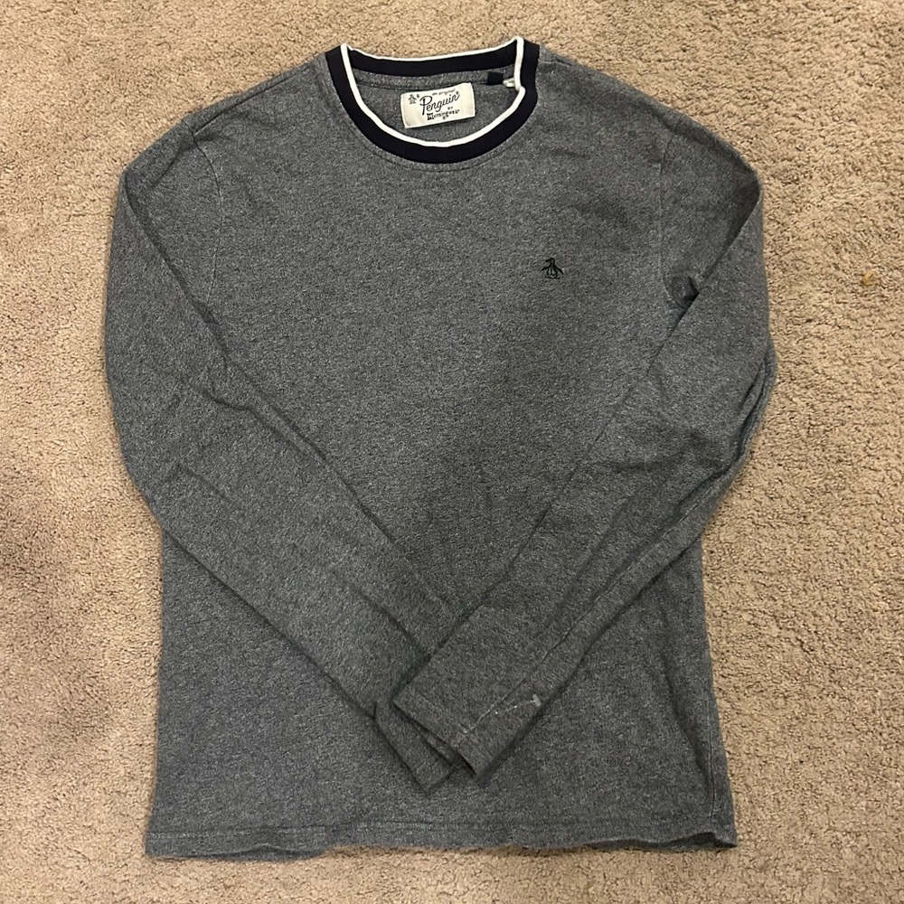 Gray Long Sleeve Crew Neck Shirt